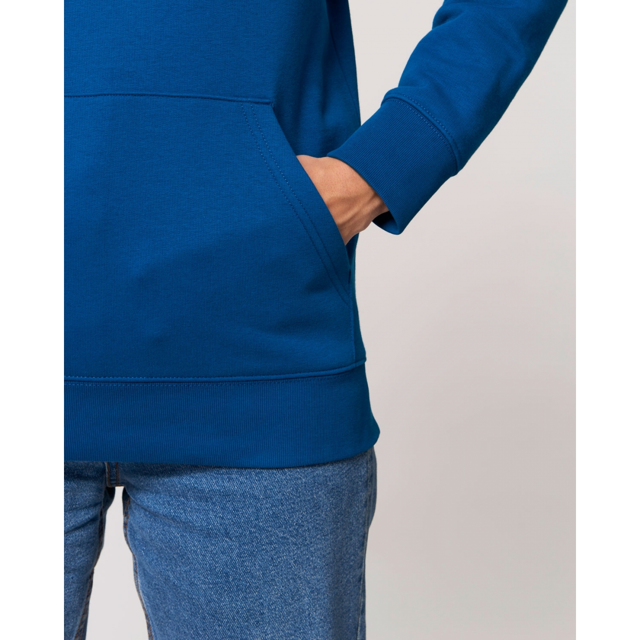 Le sweat-shirt épais à capuche / bleu électrique - Hyza & Luwi
